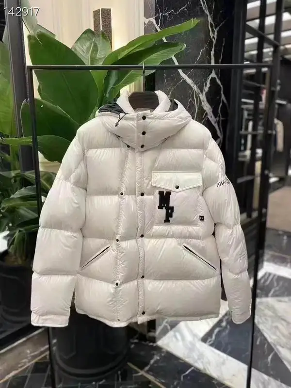 Moncler sz1-5 26yr201
